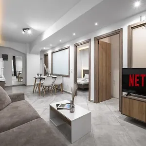 Adelle Apartments, The Luxury , Salonicco Grecia