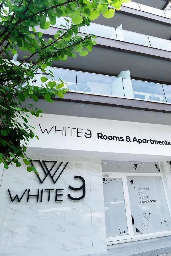 White 9 Bed and Breakfast Θεσσαλονίκη